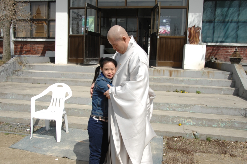 2010.04.14_승가원 장애아동 도자체험 (51)